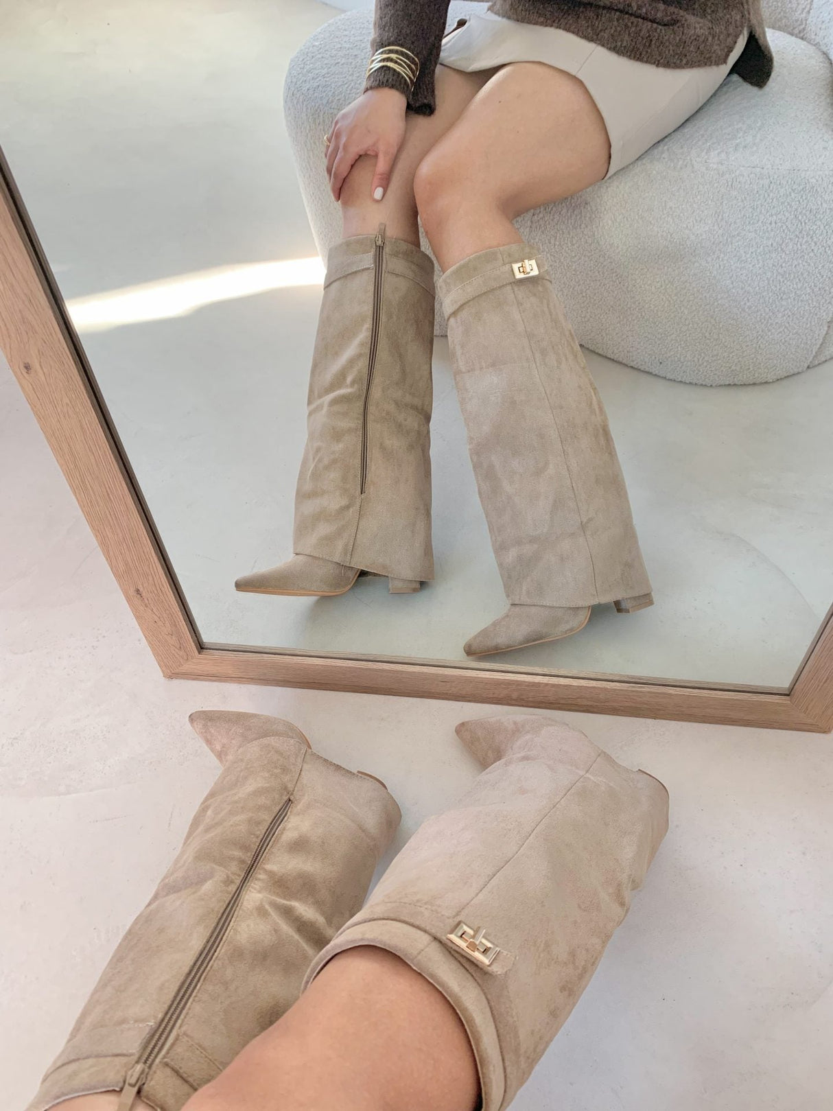 Céleste Elegant Suede Look Heels Apricot