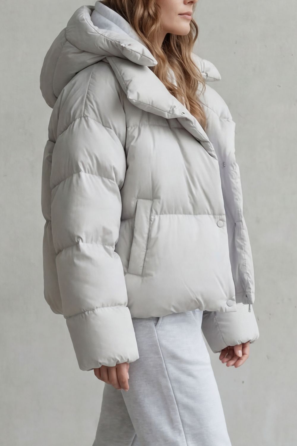 Aria Cloud-Soft Cropped Puffer Jacket
