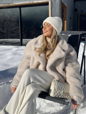 Elara Cozy Fleece Jacket