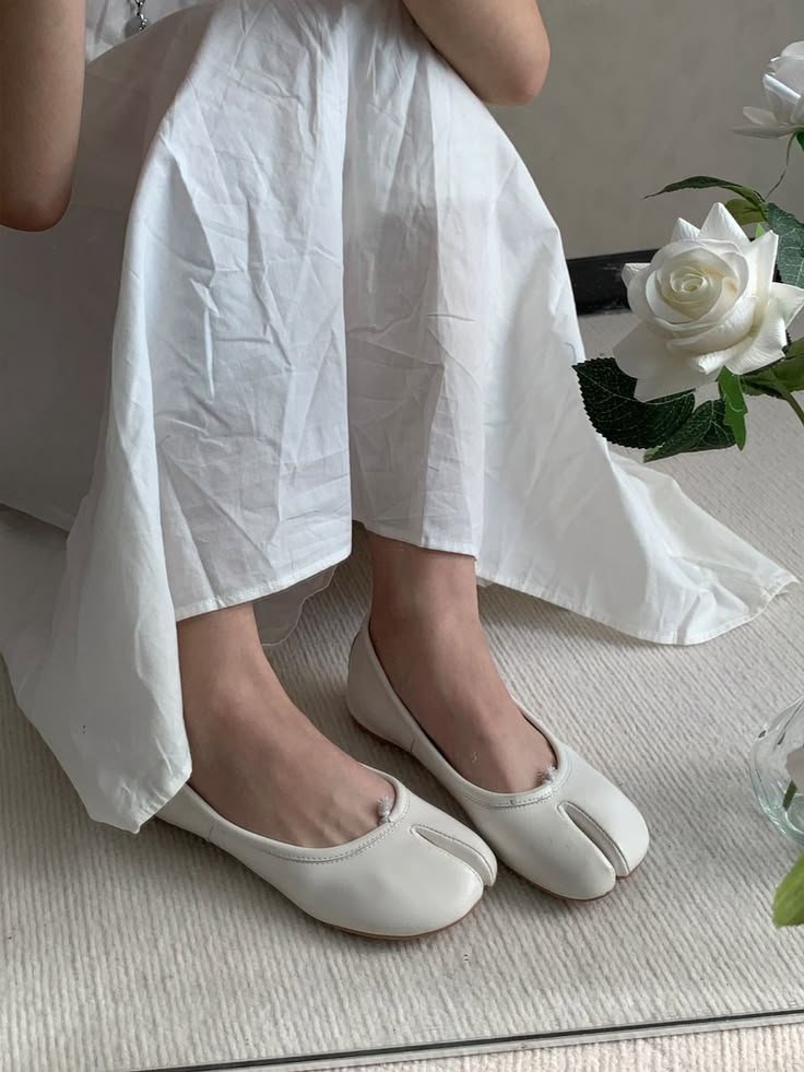 Genevieve Split-Toe Leather Ballet Flats
