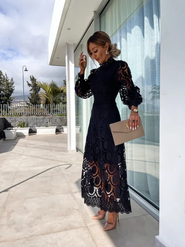 Evelisse Elegant Lace Midi Dress