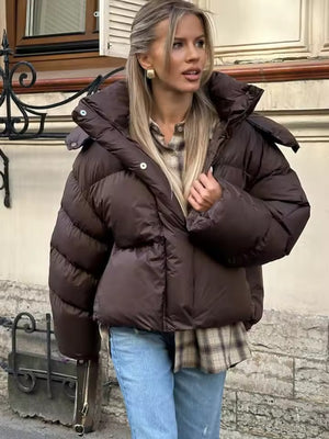 Chic Everyday Short Puffer Jacket with Hood