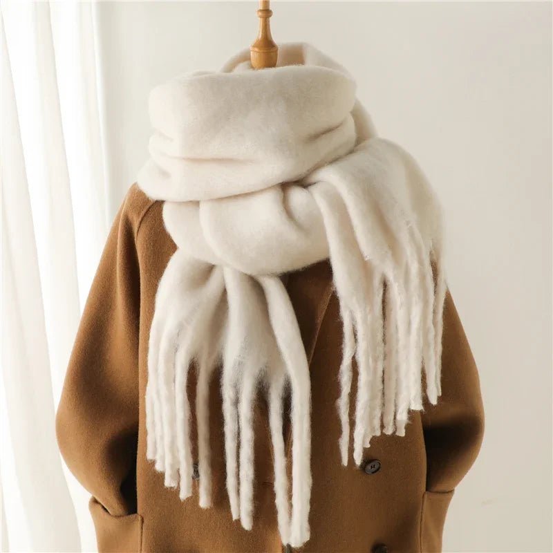 Vespera Oversized Tasseled Winter Scarf