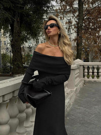 Valerienne Off-Shoulder Ribbed Maxi Dress